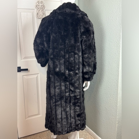 MONTEREY FASHIONS VINTAGE LONG WOMENS FAKE FUR COAT BLK MADE IN USA SIZE 8 - Picture 3 of 15